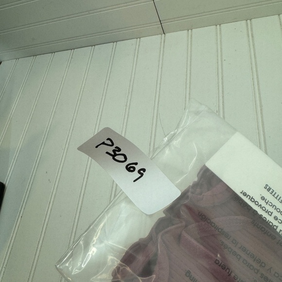 NEW Out From Under Urban Outfitters Tank XS Rose - Picture 5 of 5